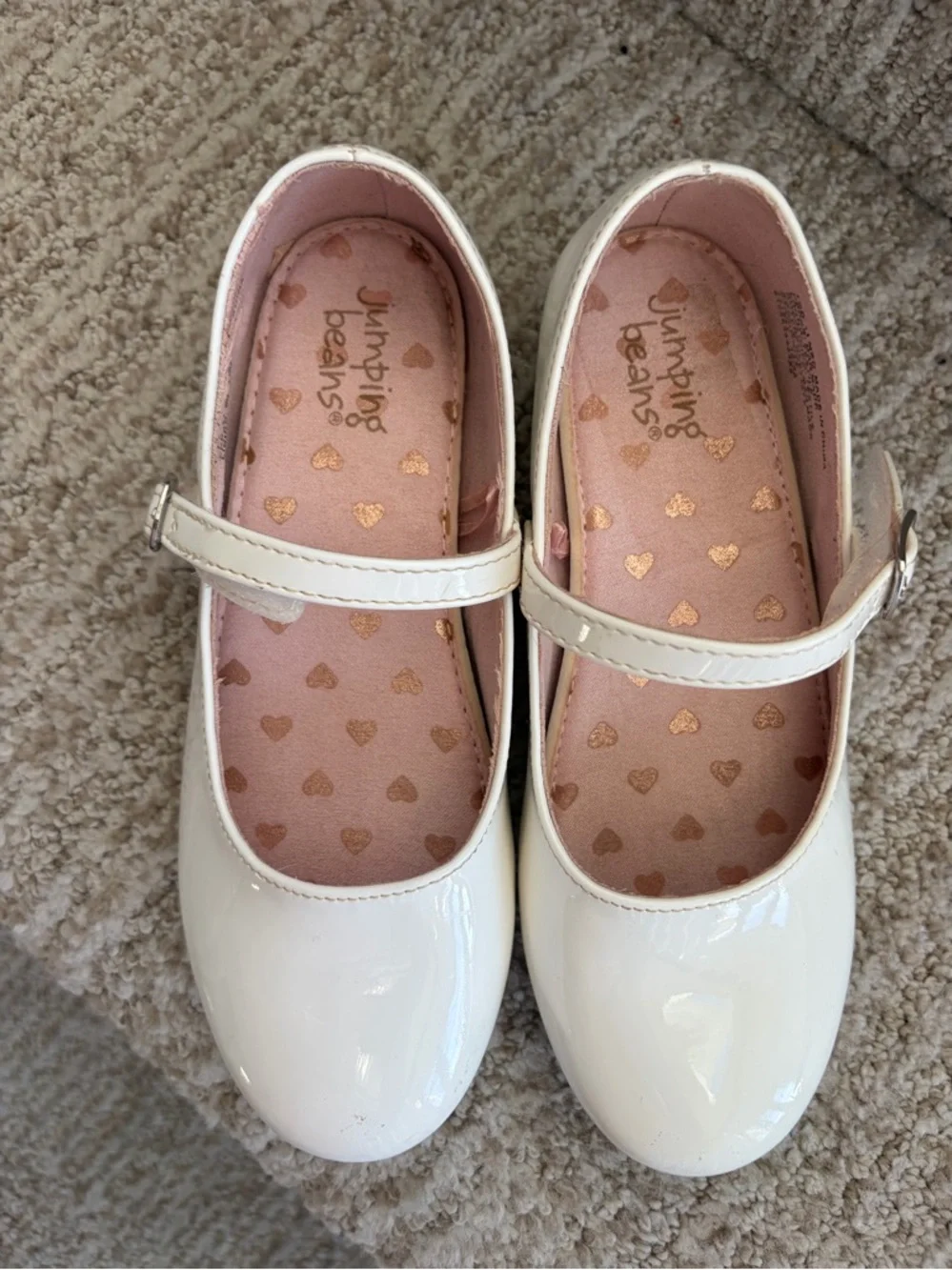 Jumping Beans white Sydni Toddler Girls' Dress Shoes. Size 11 toddler.